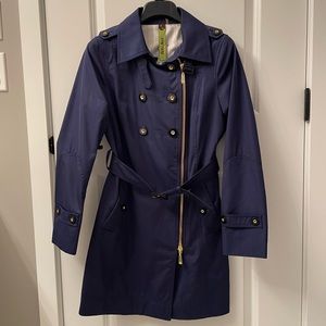 Soia and Kyo trench coat new with tags in colour navy blue